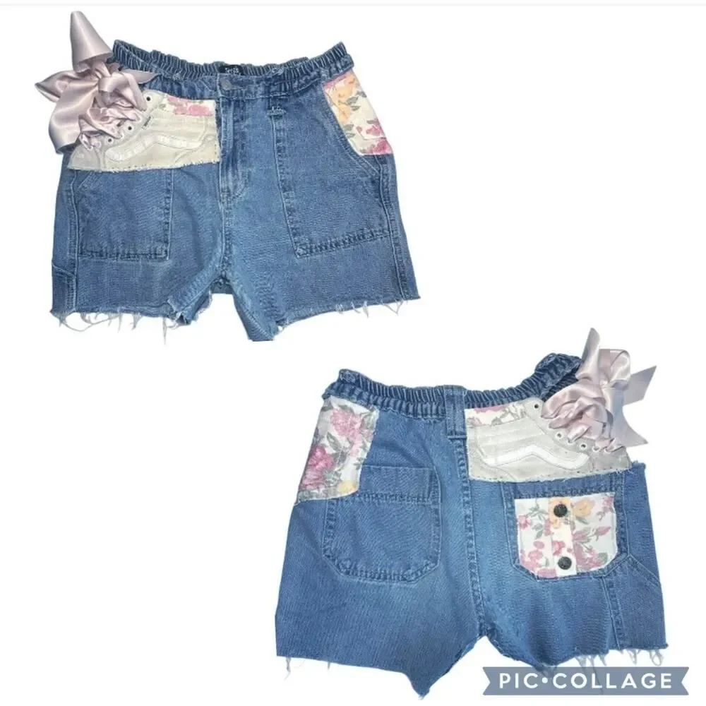 Upcycled Denim Cargo Carpenter Shorts Floral Patchwork Satin Bow Tie Women 27”W